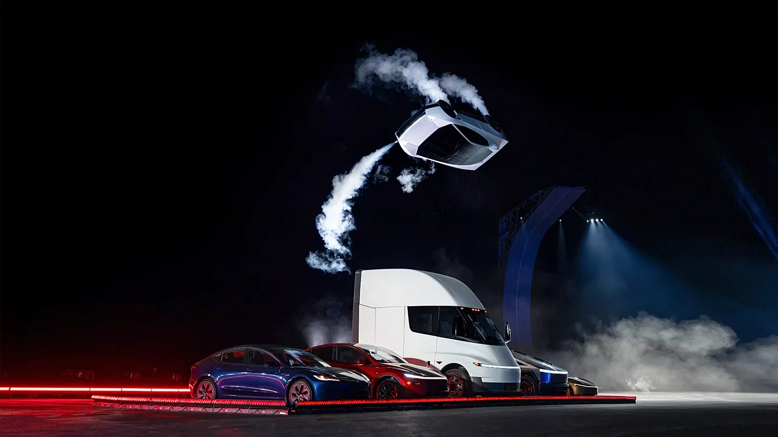 Tesla’nın uçan Roadster tanıtımı güvenlik ve düzenleme sorularını gündeme getirdi